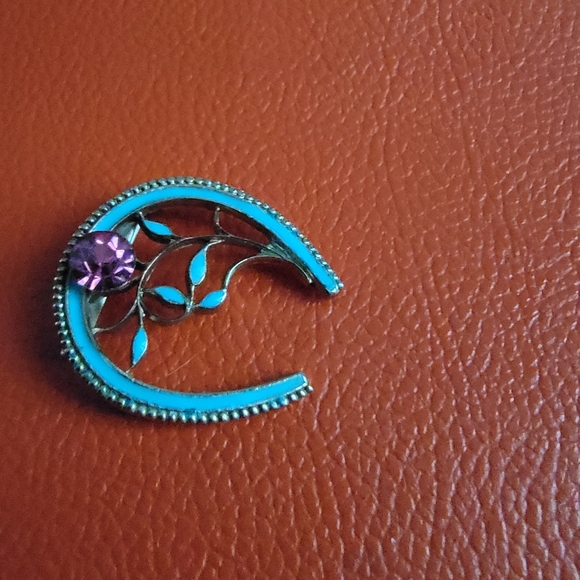 Horseshoe Vintage lucky brooch - Picture 5 of 8